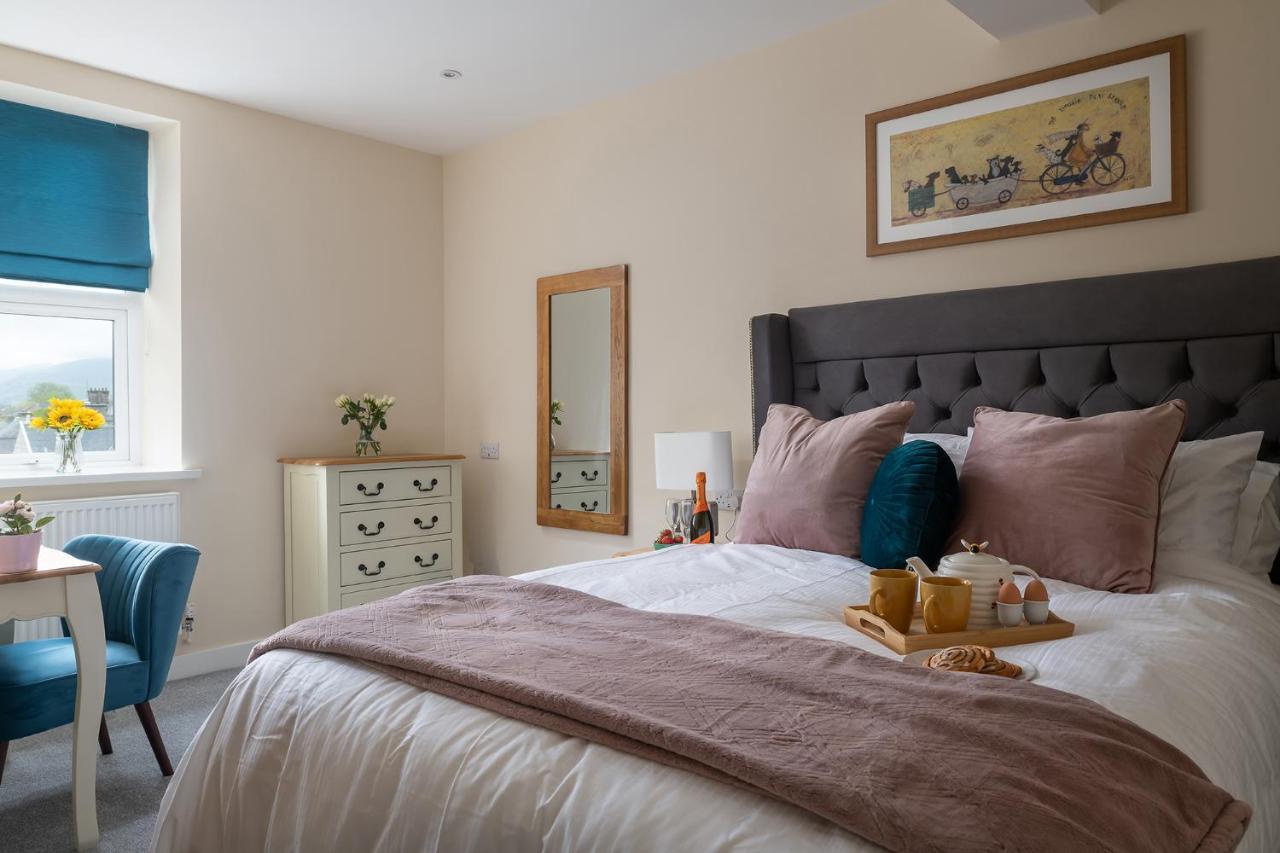 New Romantic, Dog Friendly Hideaway, Snowdon Views * Caernarfon